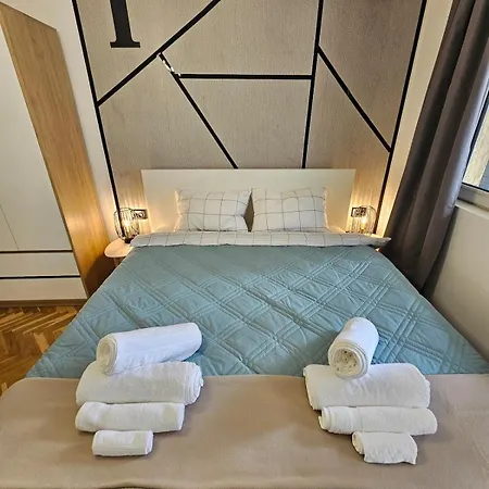 Sea Garden Apartament Warna